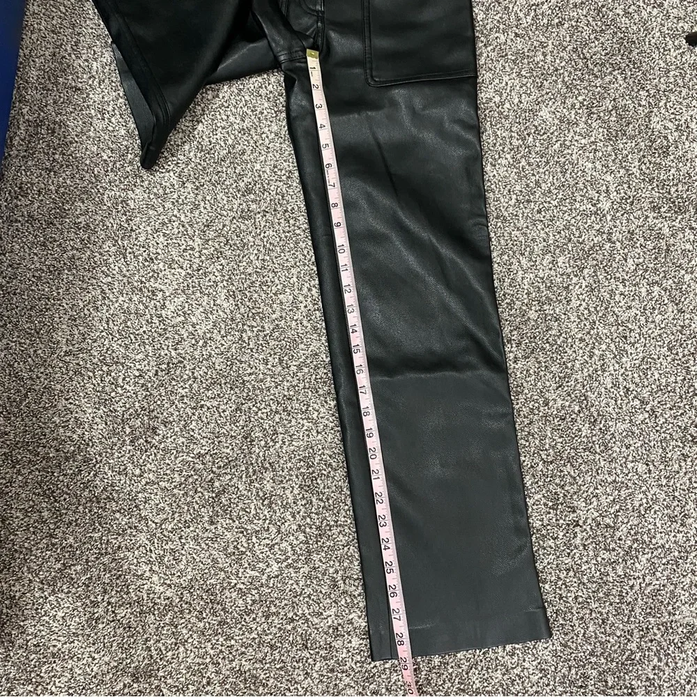 Aritzia Wilfred Free Lucy Black Vegan Leather Utility‎ Pant Size 00